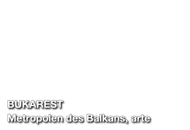 Skater vor dem Palast des Parlaments in Bukarest, Rumänien